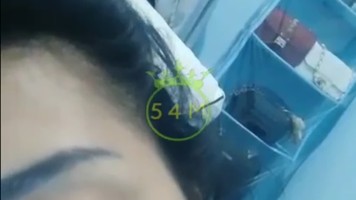 Bokep Indo Vio Colmek Lalu Diemut Botolnya