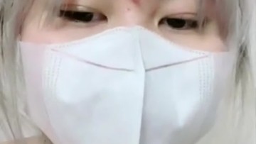 Sari Devi Host Baru Idaman Para Wibu