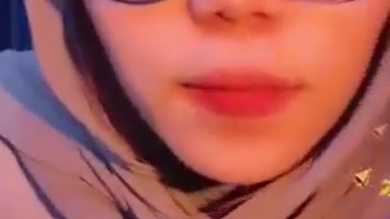 Bokep Indo Kak Dera Angela Jilbabers Sange Melet2