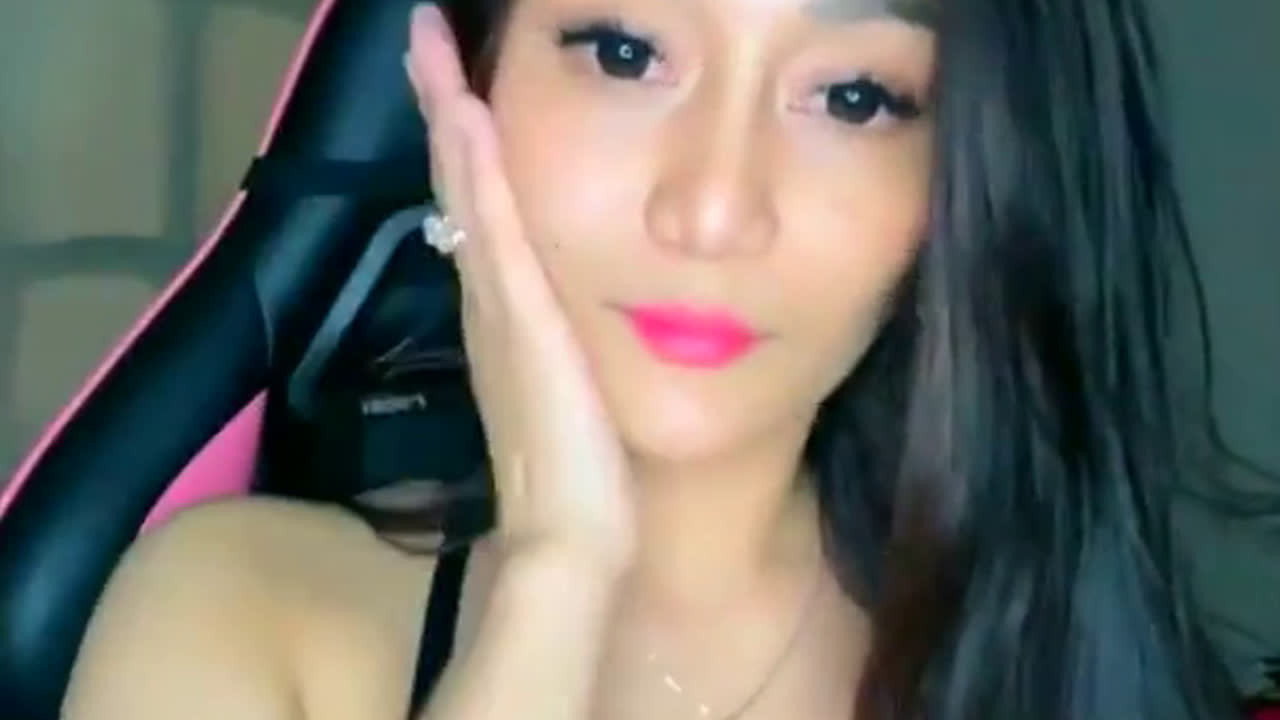 Mango Live Reva Girl 22 7 2021