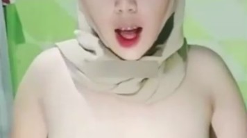 Bokep Indo VCS Cewek Jilbab Berbayar Montok