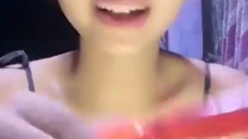 Dedek Gemes Nakal Omek Pakai Kiko