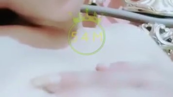 Dilla Omek Live Sambil Ngangkang