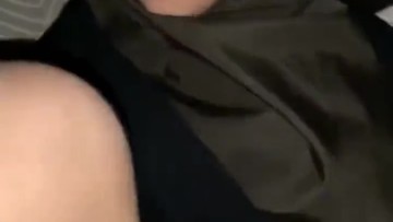 Jilbab Manis Diewe Pacarnya