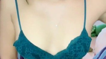 Sugar Live Kak Vhie isep isep