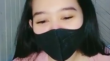 Bunda Asya Remas Susu Keluar Asi